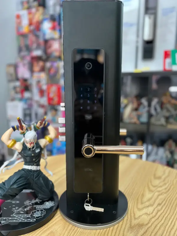 voc電子鎖｜VOC X8+(貓眼)｜士林研究鎖